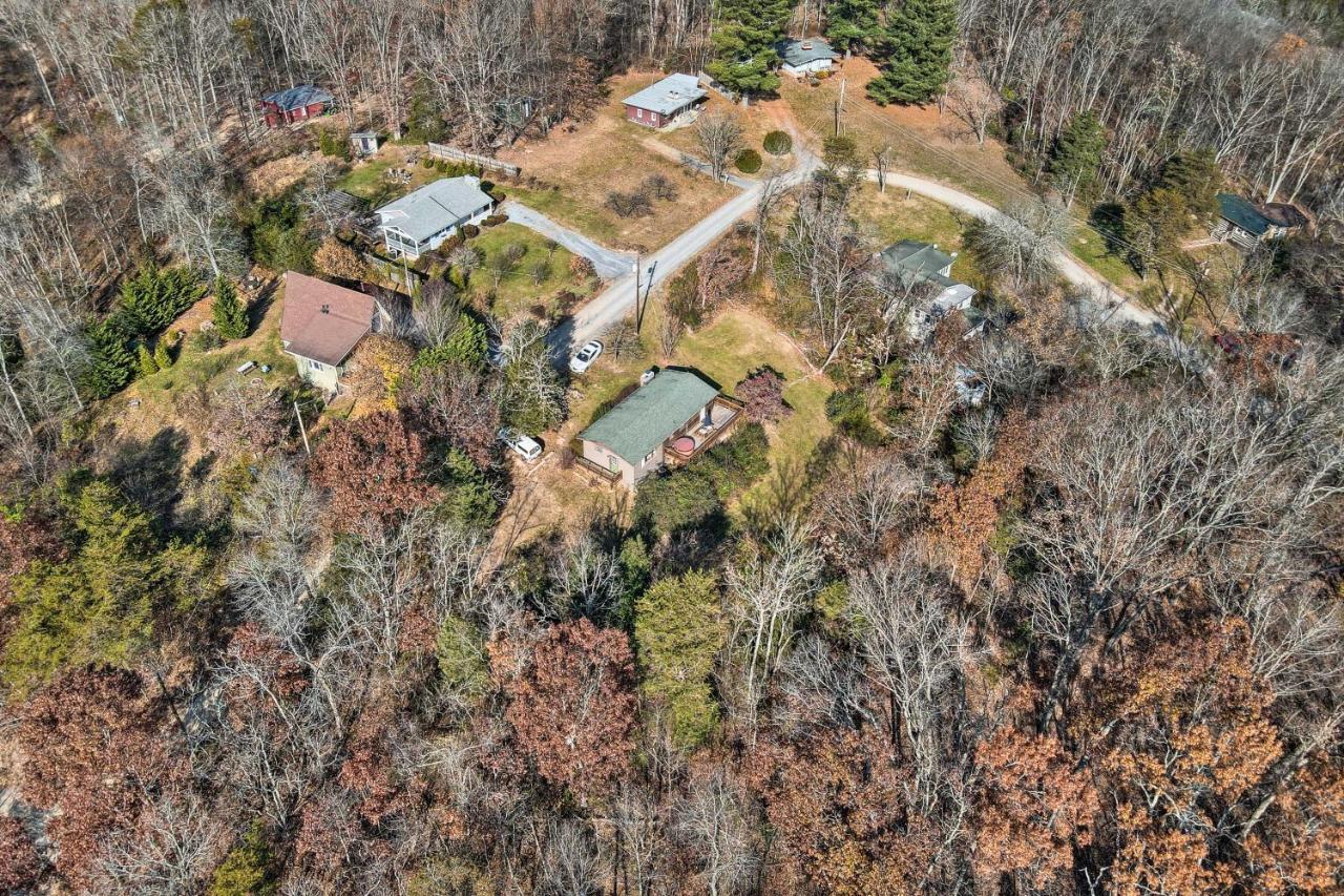 Calming Shenandoah Valley Cabin With Hot Tub! Villa Luray Eksteriør billede